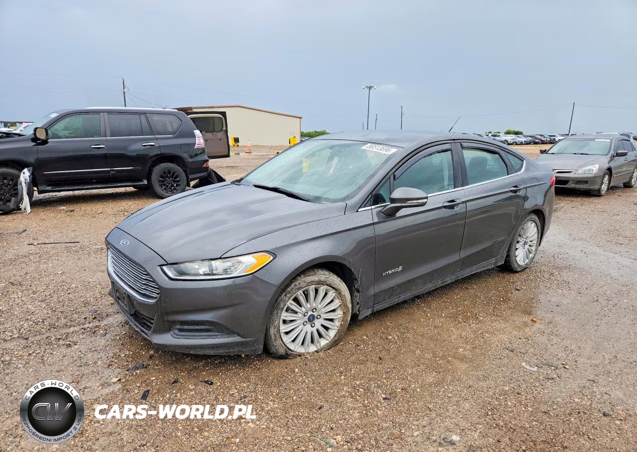 2015 Ford Fusion Se Hybrid – zdjęcie 1 z 12