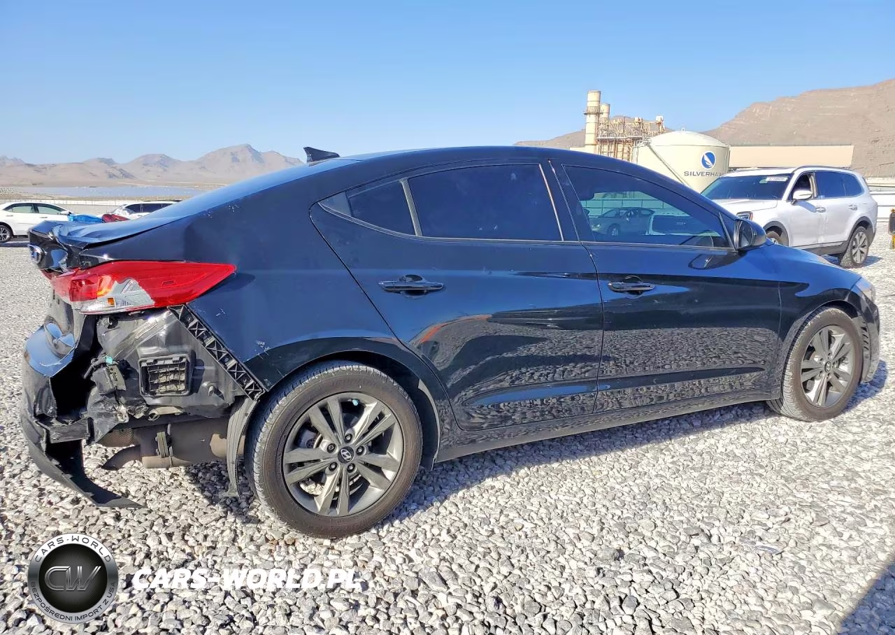 2018 Hyundai Elantra Value Edition VIN:5NPD84LF4JH320797 - 3