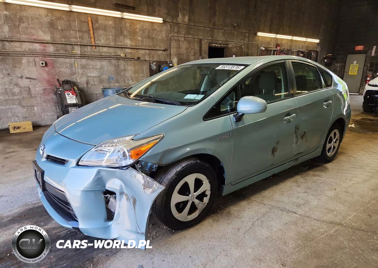 2015 Toyota Prius Two – zdjęcie 1 z 13