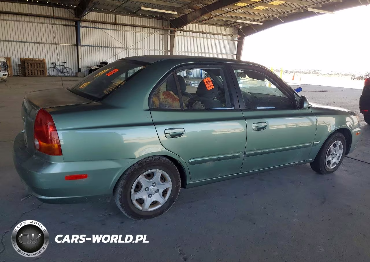 2005 Hyundai Accent Gl VIN:KMHCG45C85U605365 - 3