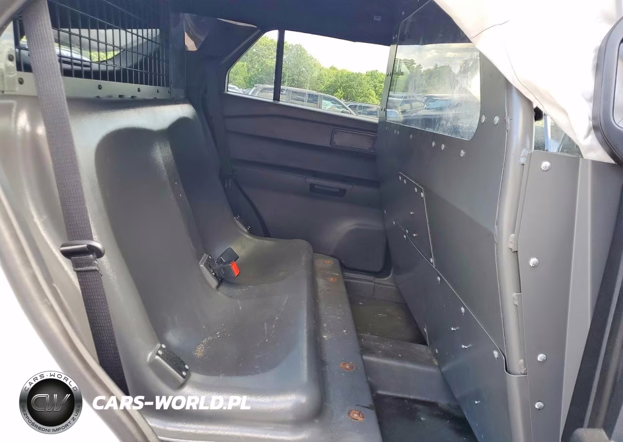 2022 Ford Explorer Police Interceptor VIN:1FM5K8AWXNNA03933 - 11