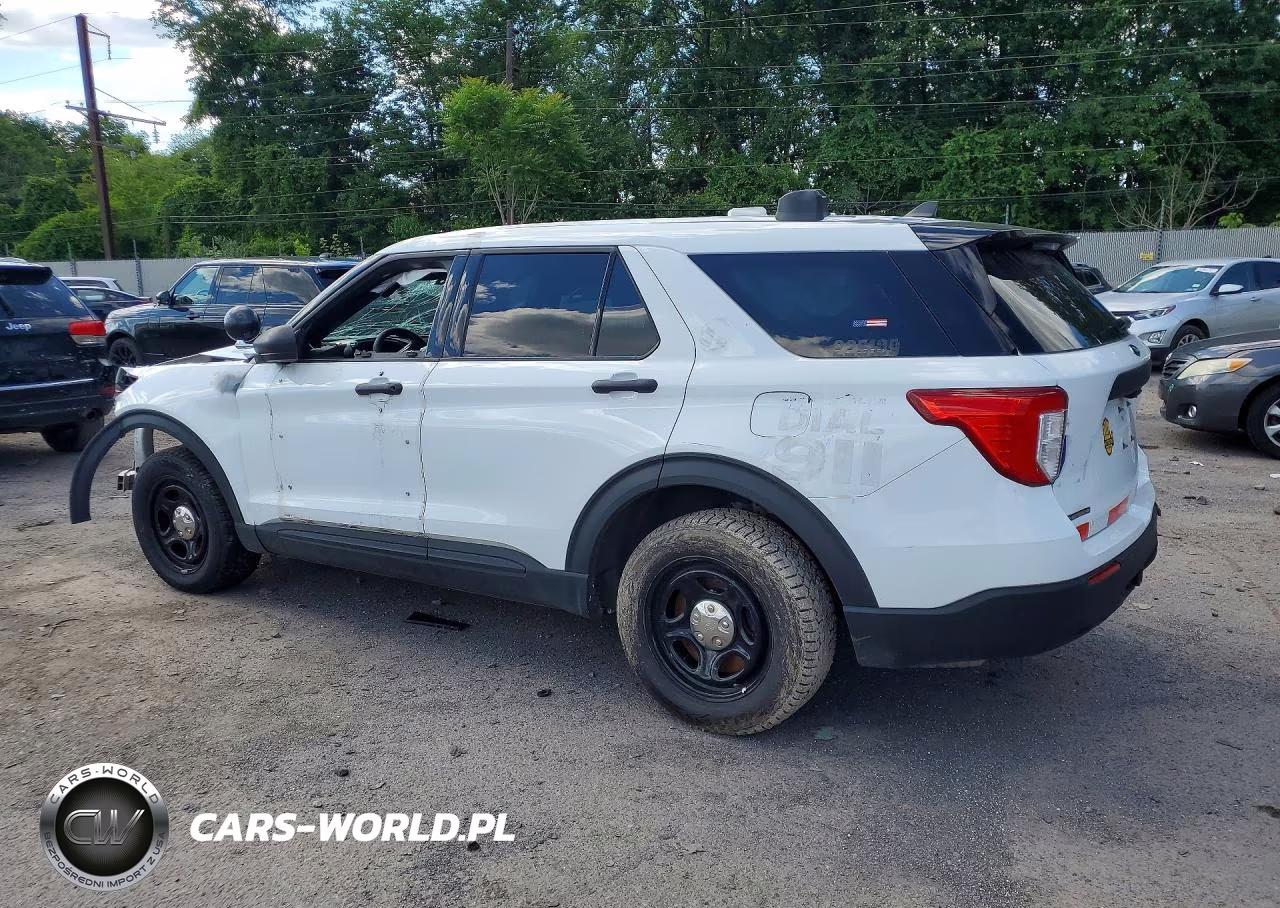 2022 Ford Explorer Police Interceptor VIN:1FM5K8AWXNNA03933 - 2