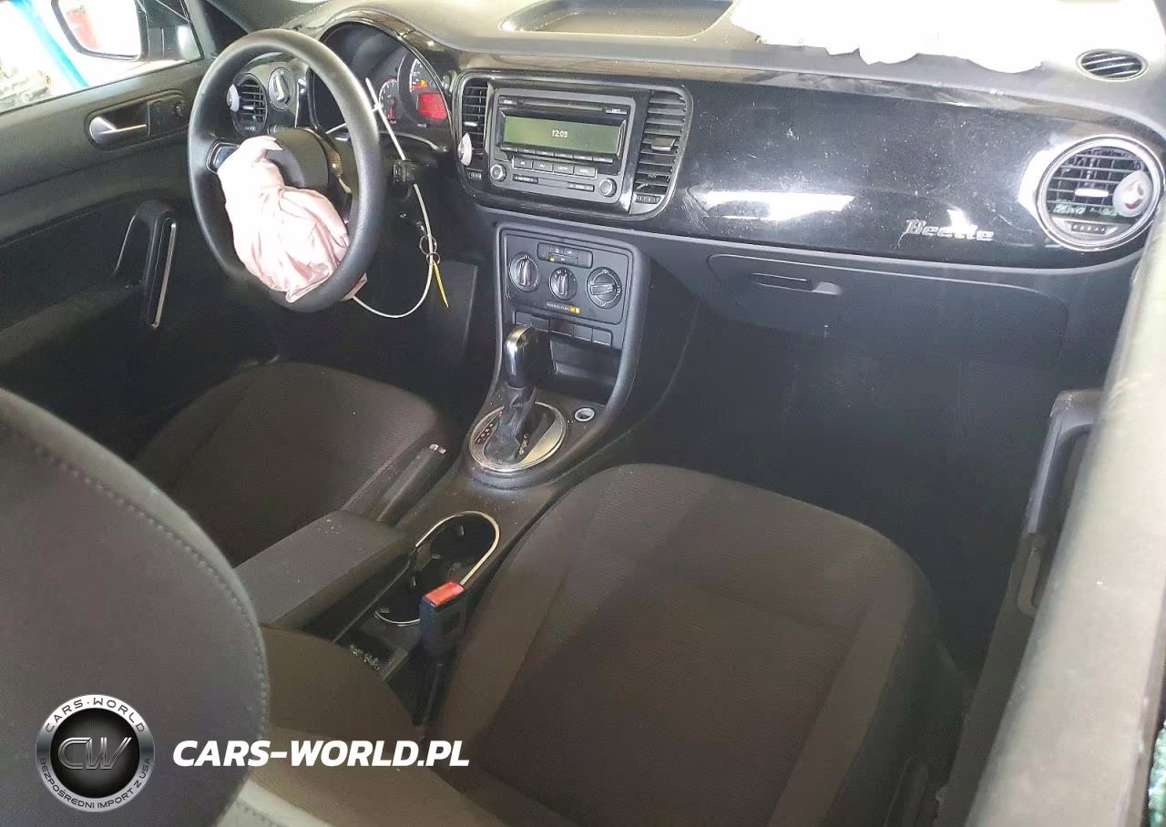 2014 Volkswagen Beetle VIN:3VWF17AT3EM640973 - 10