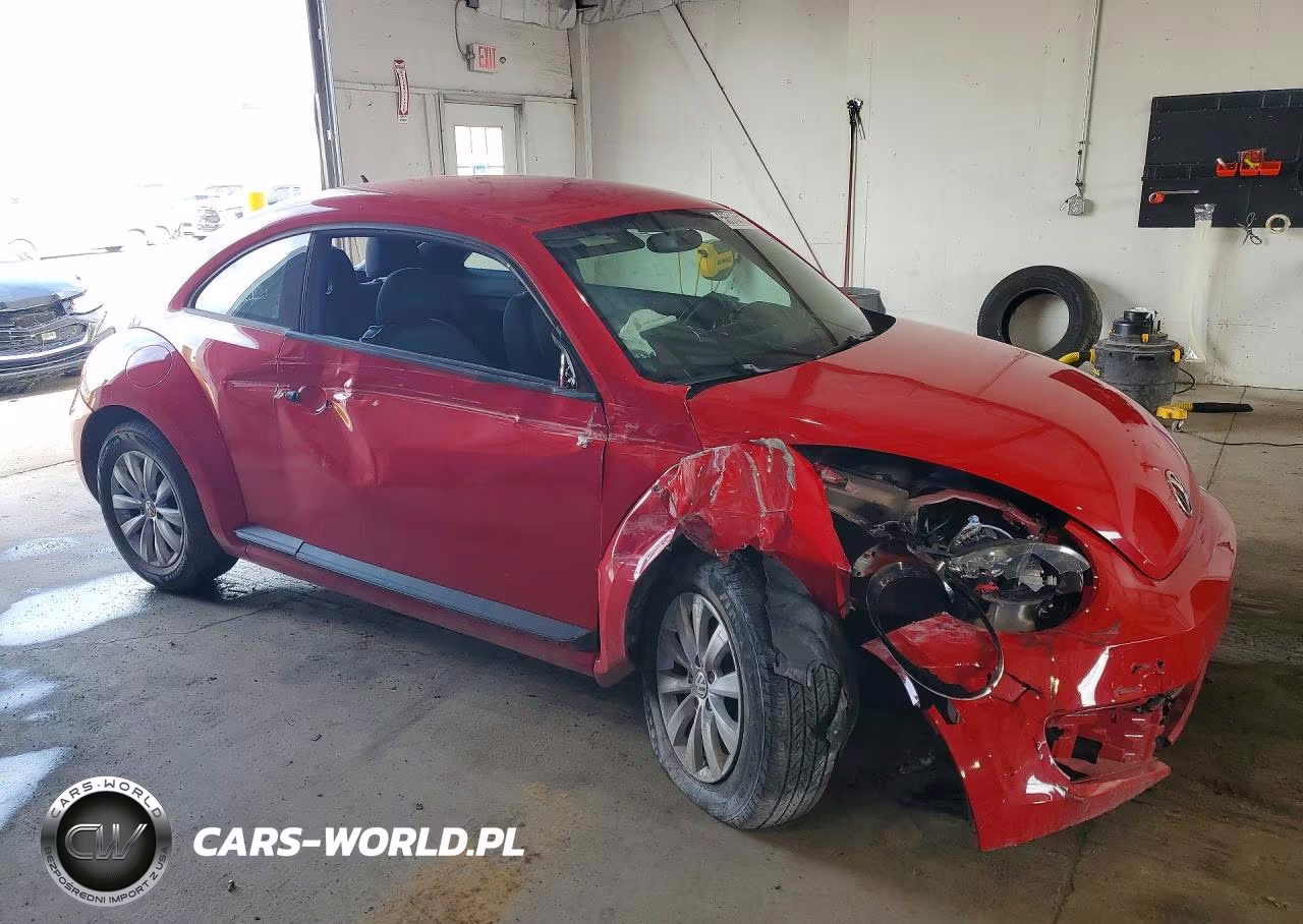 2014 Volkswagen Beetle VIN:3VWF17AT3EM640973 - 4