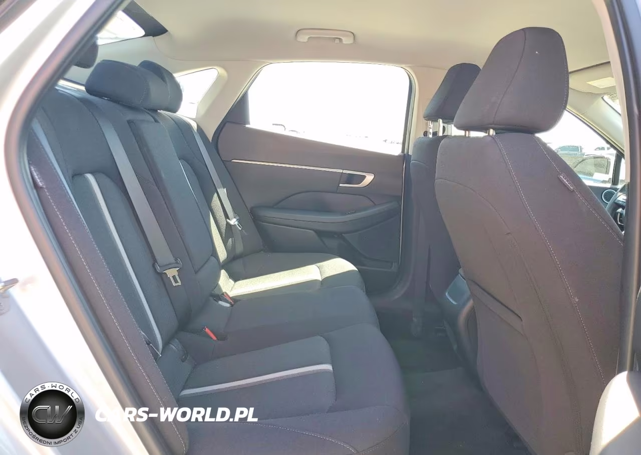 2025 Hyundai Sonata Sel VIN:KMHL64JA8SA510065 - 10