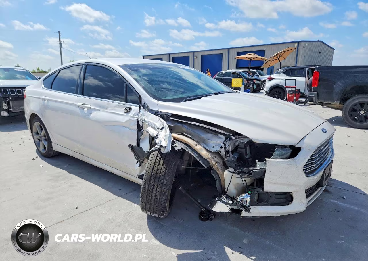 2014 Ford Fusion Se VIN:3FA6P0H77ER128112 - 4