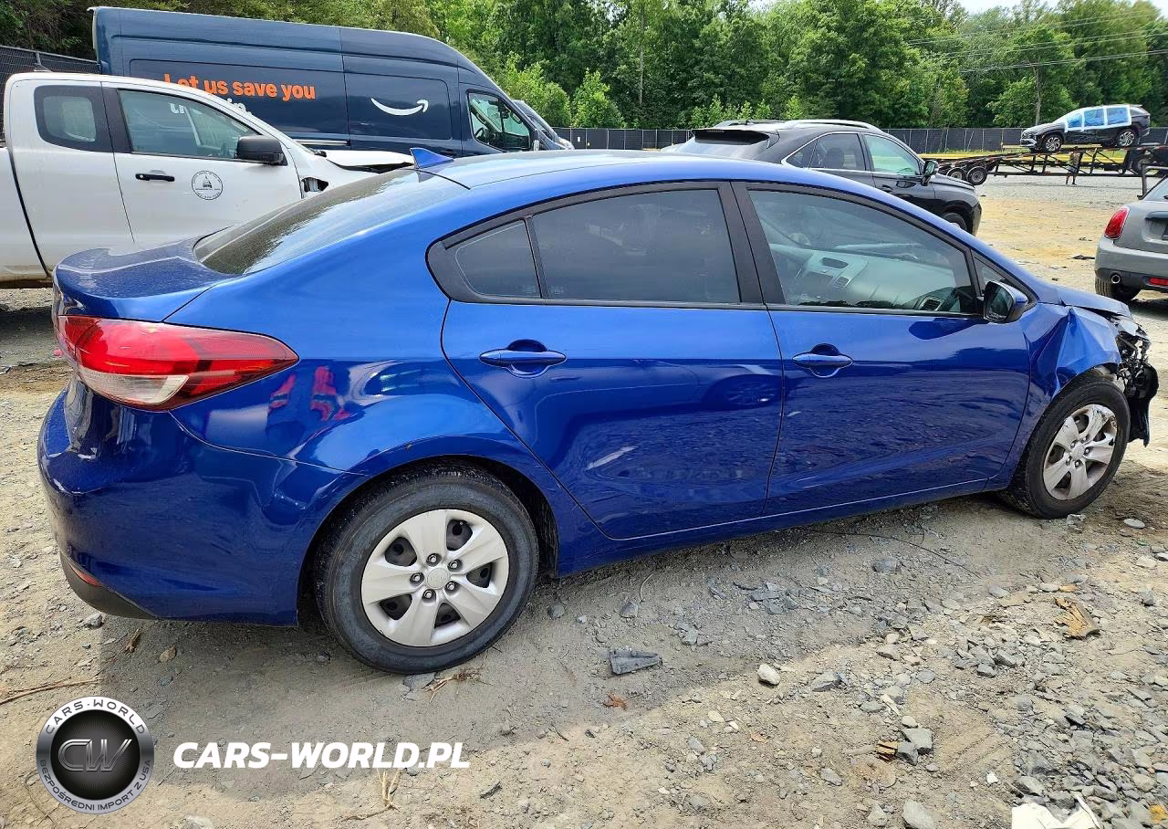 2017 Kia Forte Lx VIN:3KPFK4A76HE104390 - 3