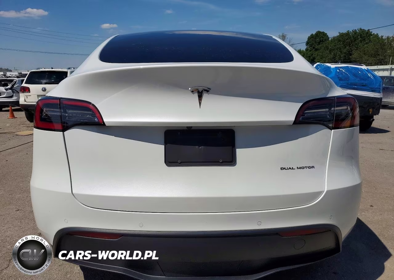 2021 Tesla Model Y VIN:5YJYGAEEXMF298637 - 6