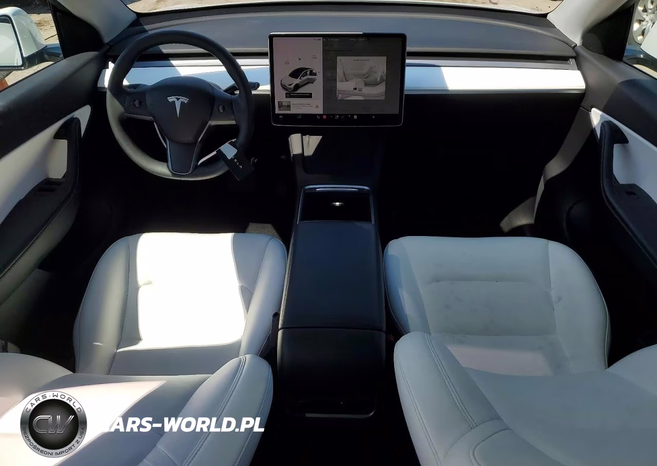 2021 Tesla Model Y VIN:5YJYGAEEXMF298637 - 8