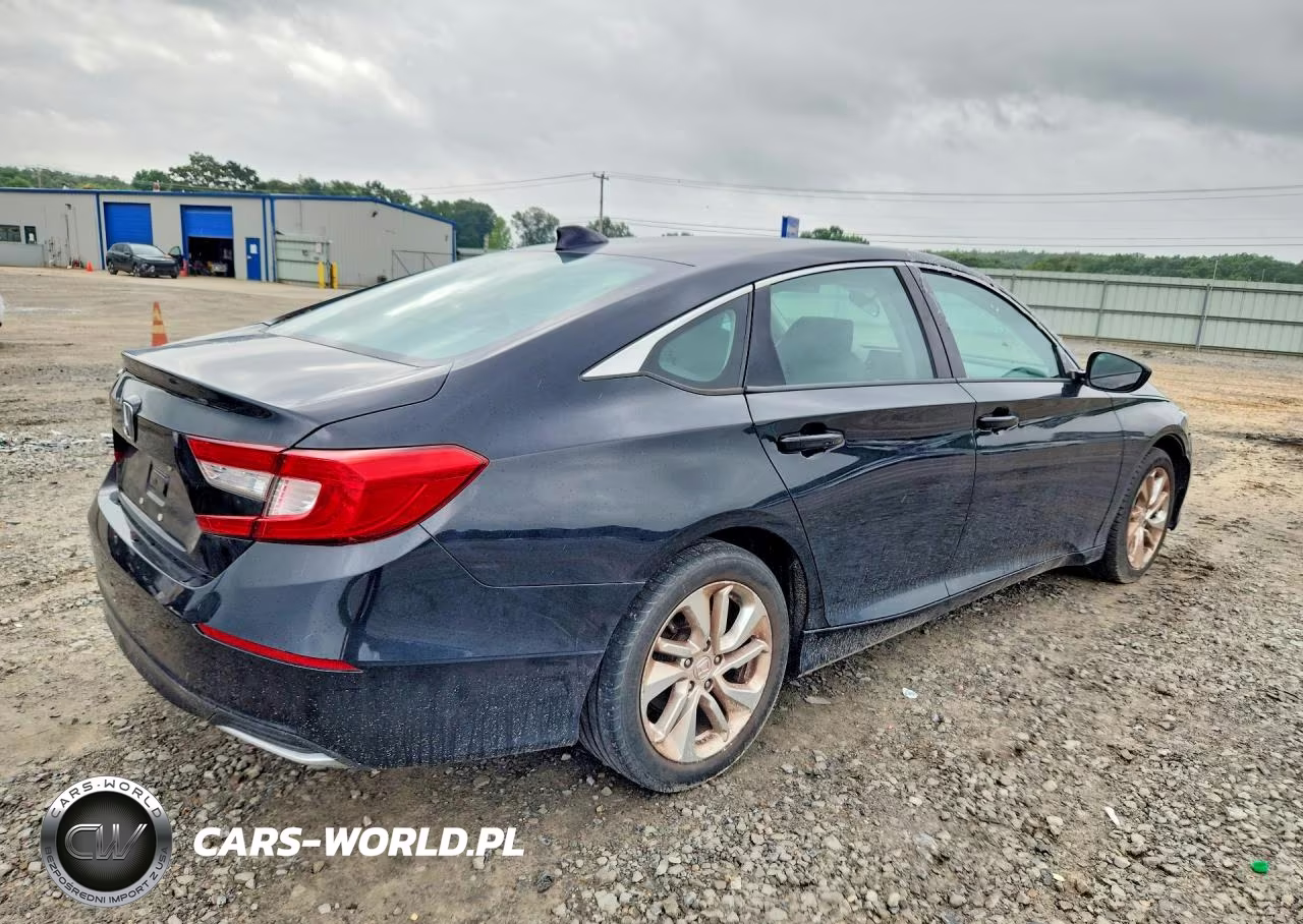 2018 Honda Accord Lx VIN:1HGCV1F19JA088841 - 3