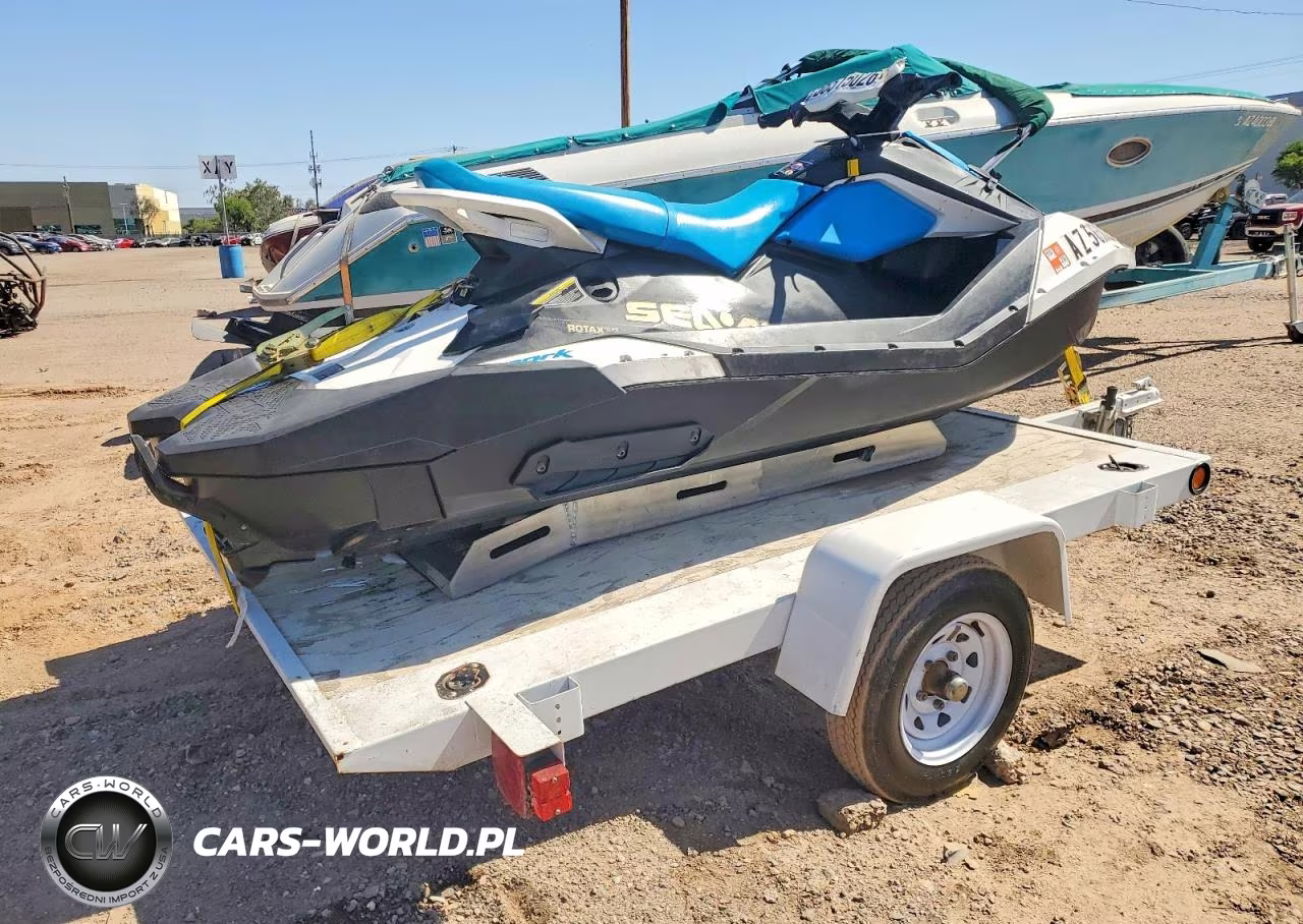 2020 Sea-Doo Spark 3 Up Jetski VIN:YDV46085B020 - 4