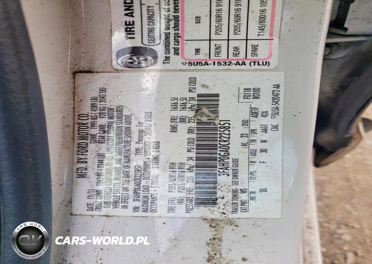 2012 Ford Fusion S VIN:3FAHP0GA0CR225851 - 12
