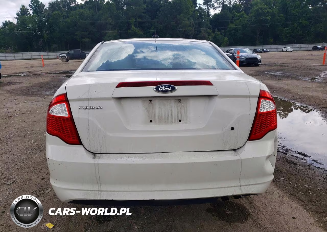 2012 Ford Fusion S VIN:3FAHP0GA0CR225851 - 6