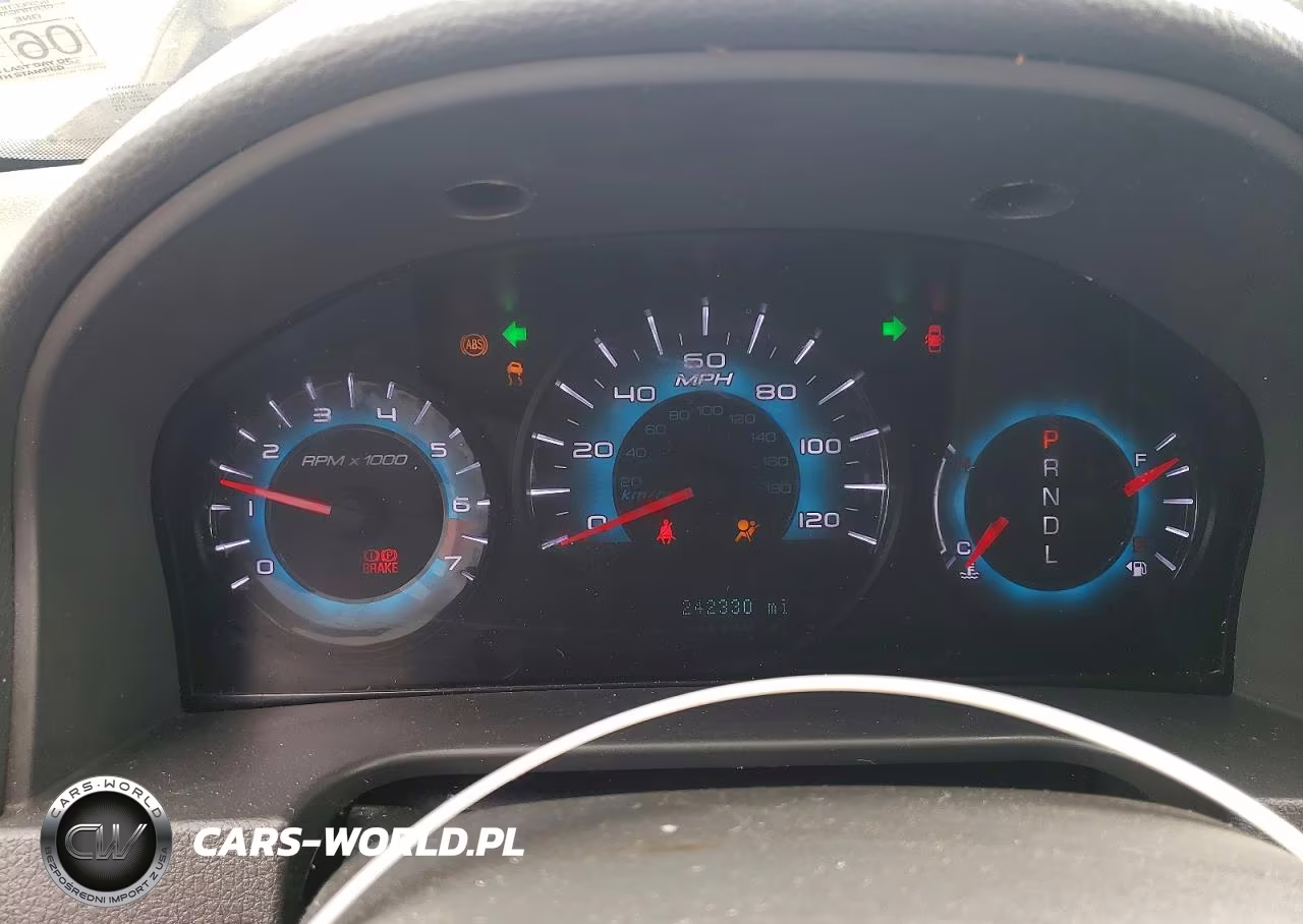 2012 Ford Fusion S VIN:3FAHP0GA0CR225851 - 9