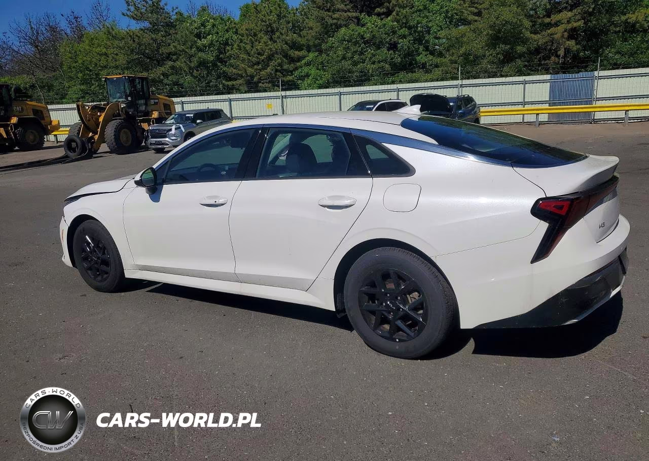 2026 Kia K5 Lxs VIN:KNAG24J73T5445431 - 2