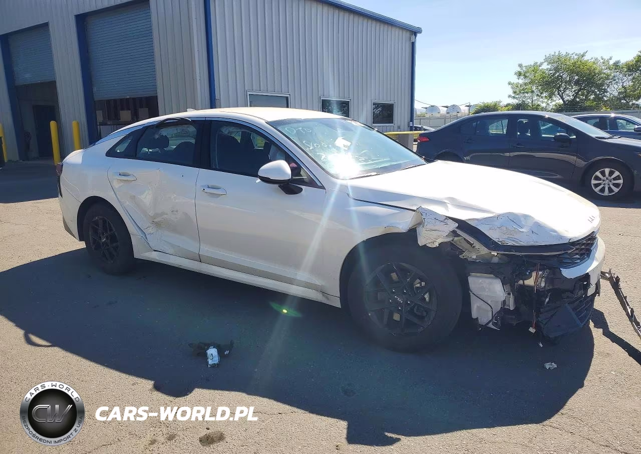 2026 Kia K5 Lxs VIN:KNAG24J73T5445431 - 4