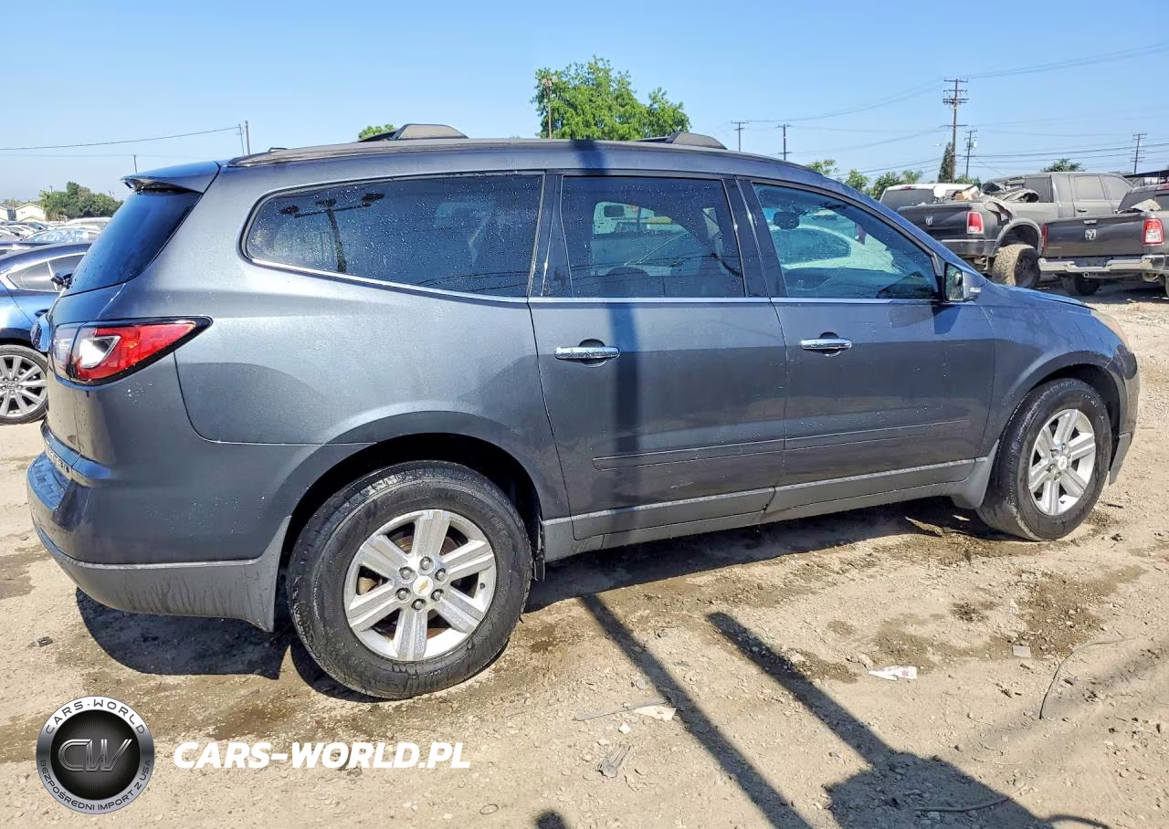 2013 Chevrolet Traverse Lt VIN:1GNKRJKDXDJ236229 - 3