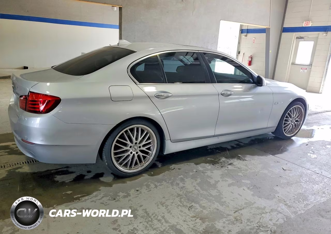 2013 BMW 528 Xi VIN:WBAXH5C55DD108413 - 3