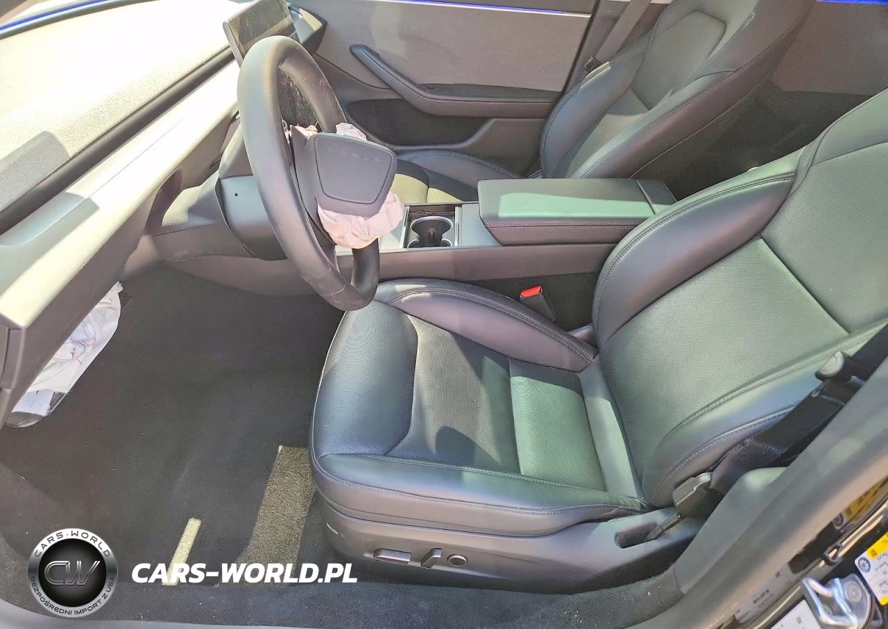 2025 Tesla Model 3 VIN:5YJ3E1EA1SF052540 - 7