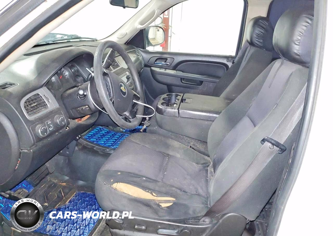 2010 Chevrolet Tahoe K1500 Ls VIN:1GNUKAE04AR272856 - 7