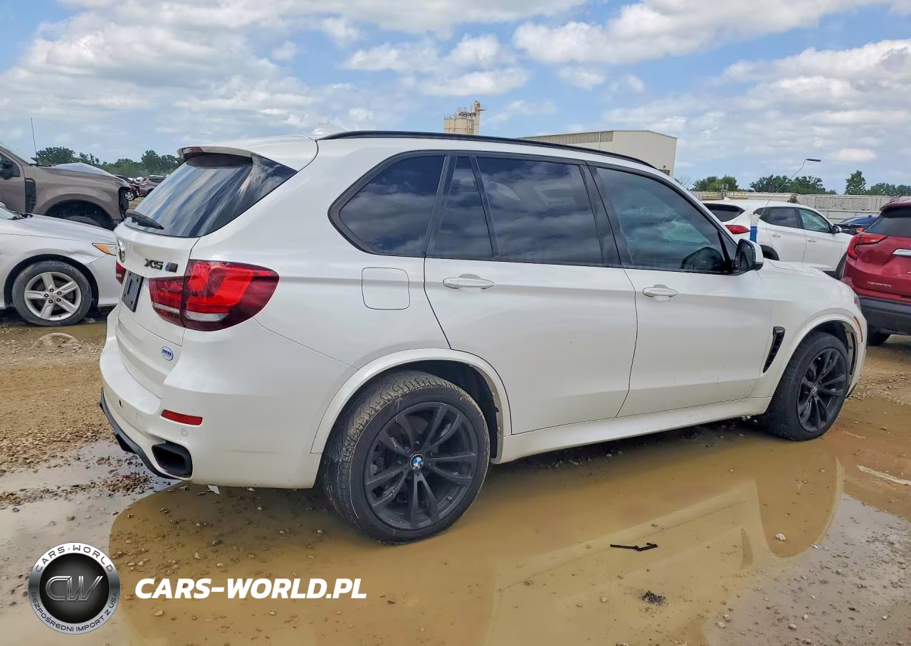 2014 BMW X5 xDrive50I VIN:5UXKR6C57E0J72170 - 3