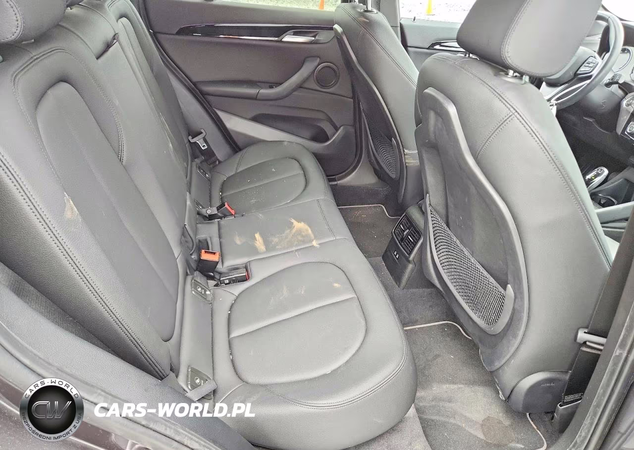 2022 BMW X1 xDrive28I VIN:WBXJG9C00N5V07686 - 11