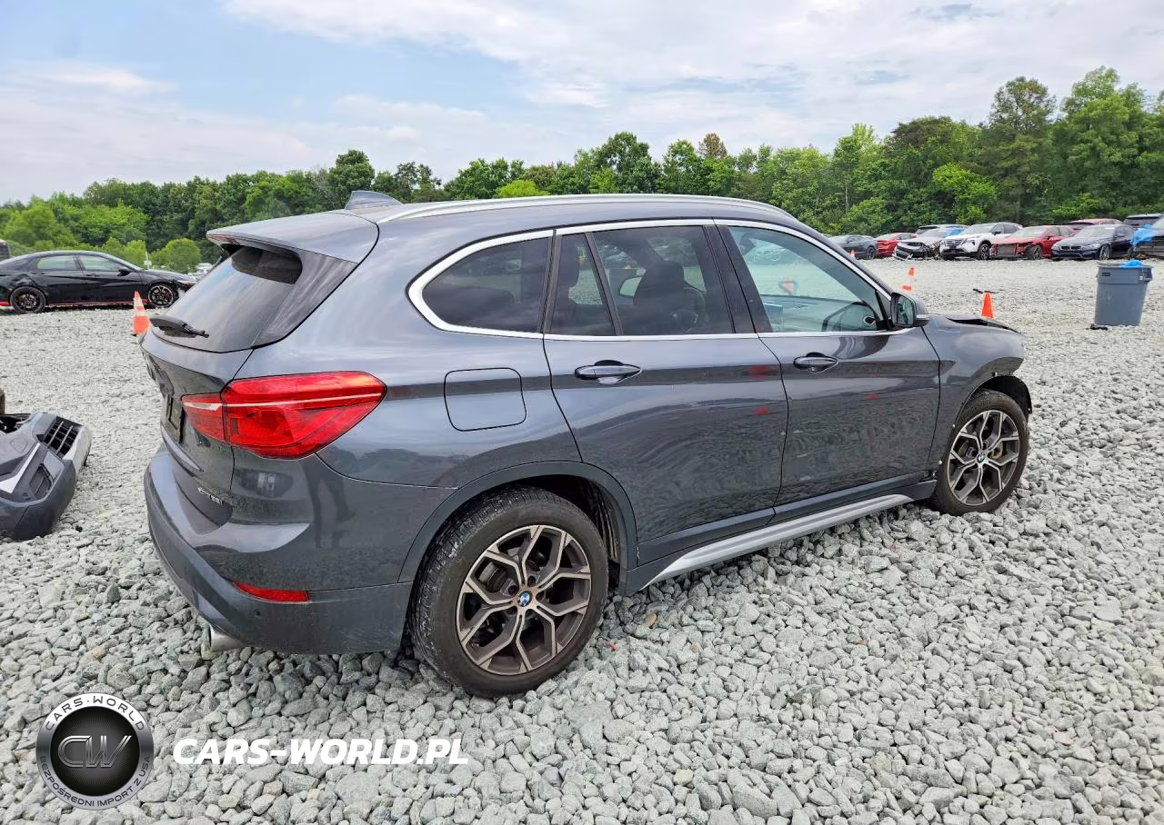 2022 BMW X1 xDrive28I VIN:WBXJG9C00N5V07686 - 3