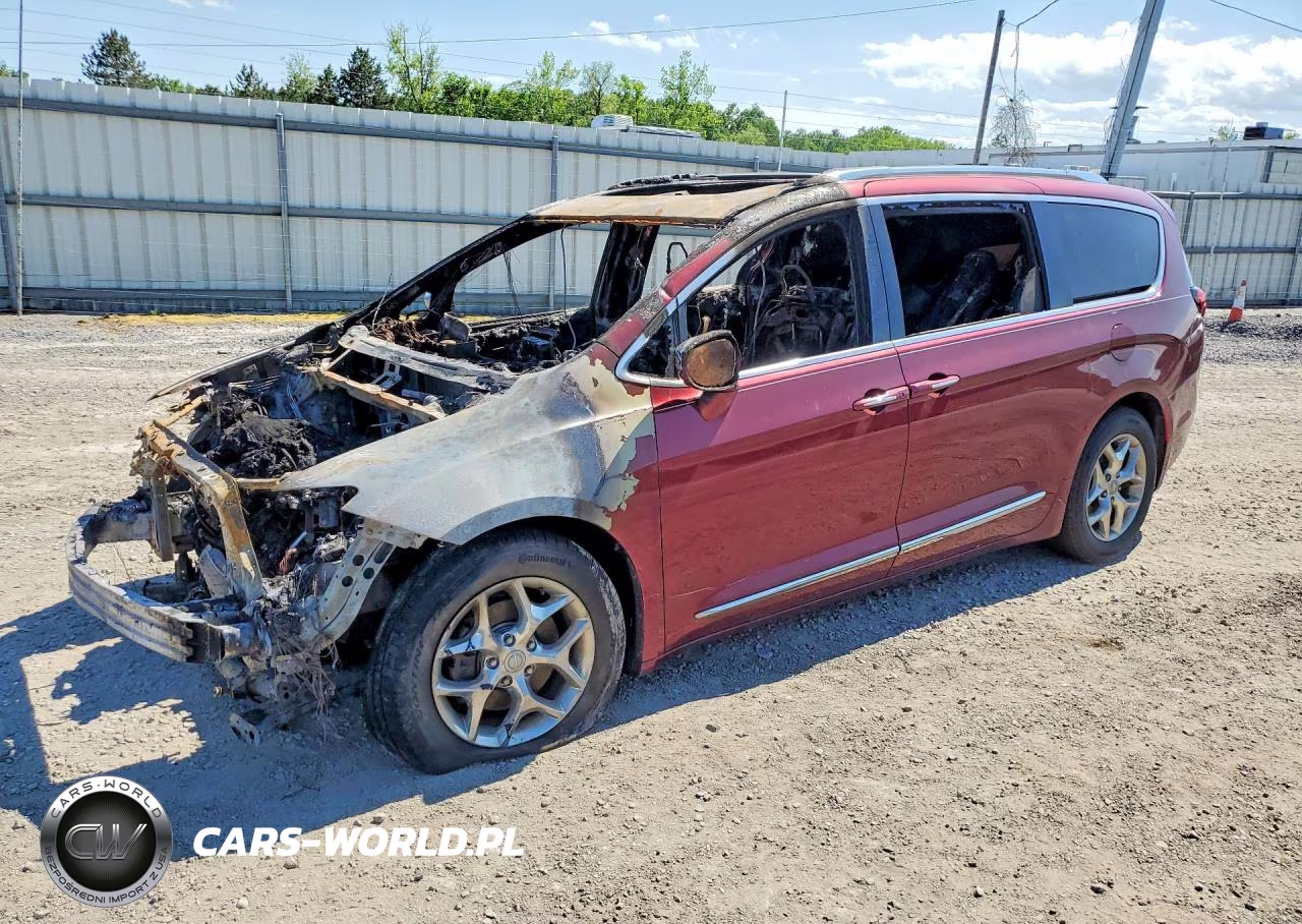 2018 Chrysler Pacifica Limited – zdjęcie 1 z 13