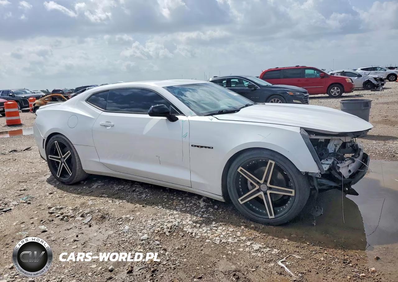 2017 Chevrolet Camaro Lt VIN:1G1FB1RSXH0197486 - 4