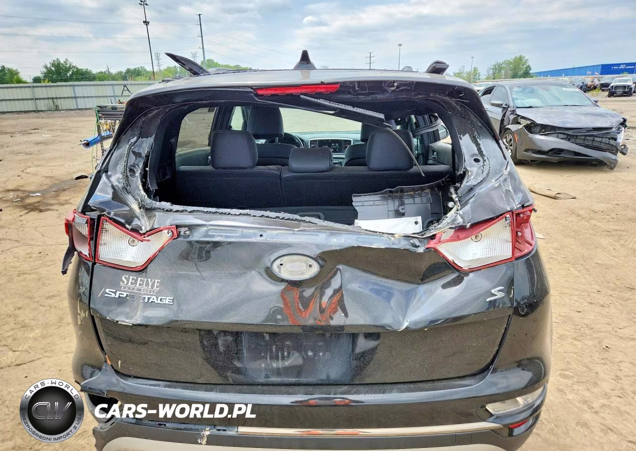 2020 Kia Sportage S VIN:KNDP6CAC8L7730306 - 6