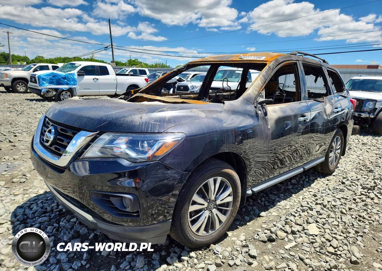 2020 Nissan Pathfinder S