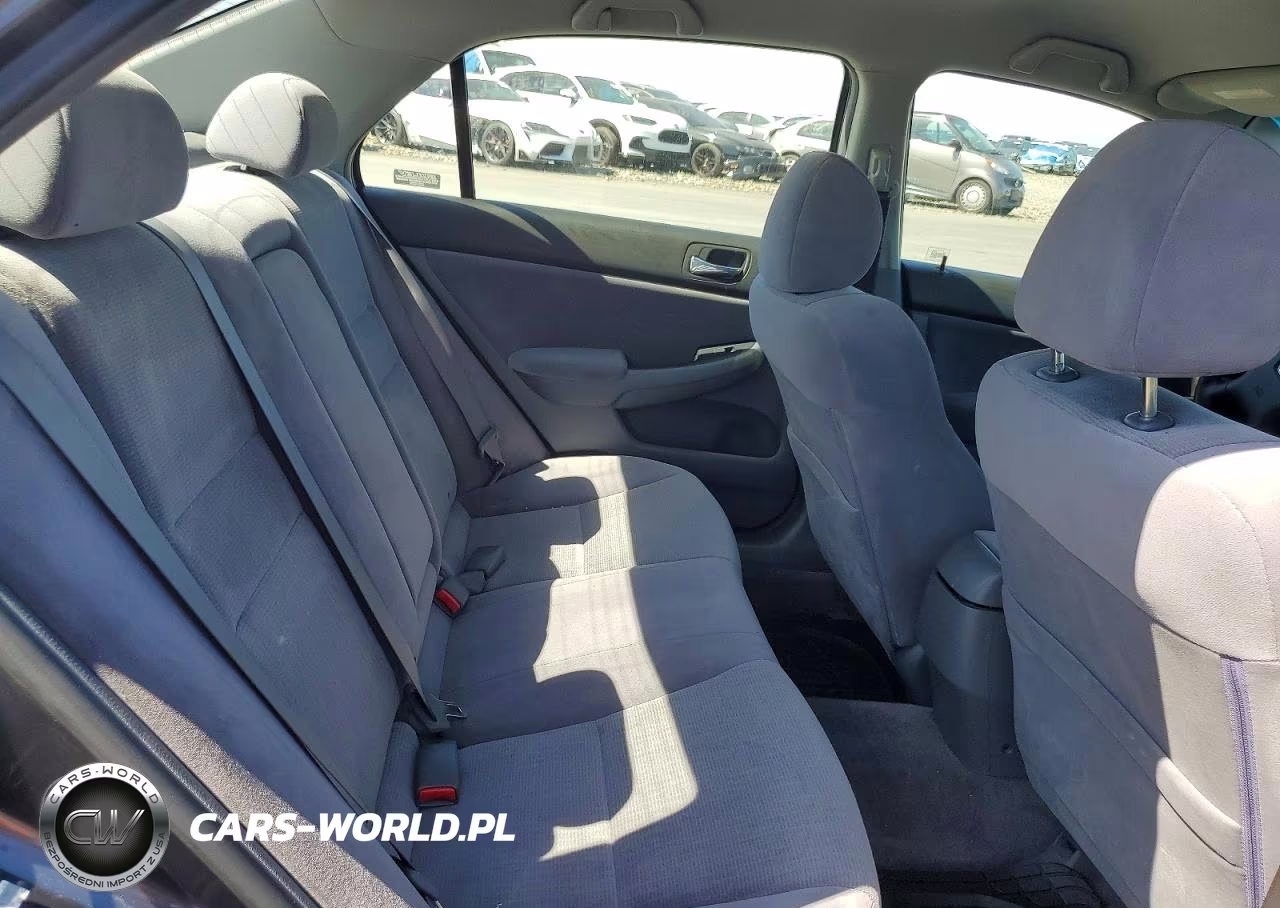 2003 Honda Accord Lx VIN:JHMCM56333C041370 - 10