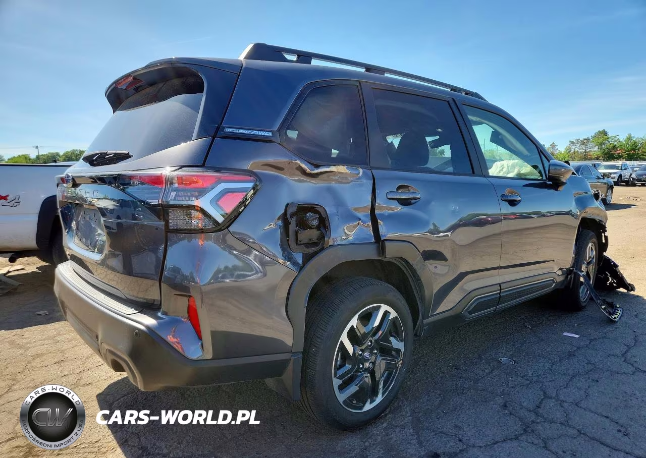 2025 Subaru Forester Limited VIN:JF2SLDRC4SH472471 - 3