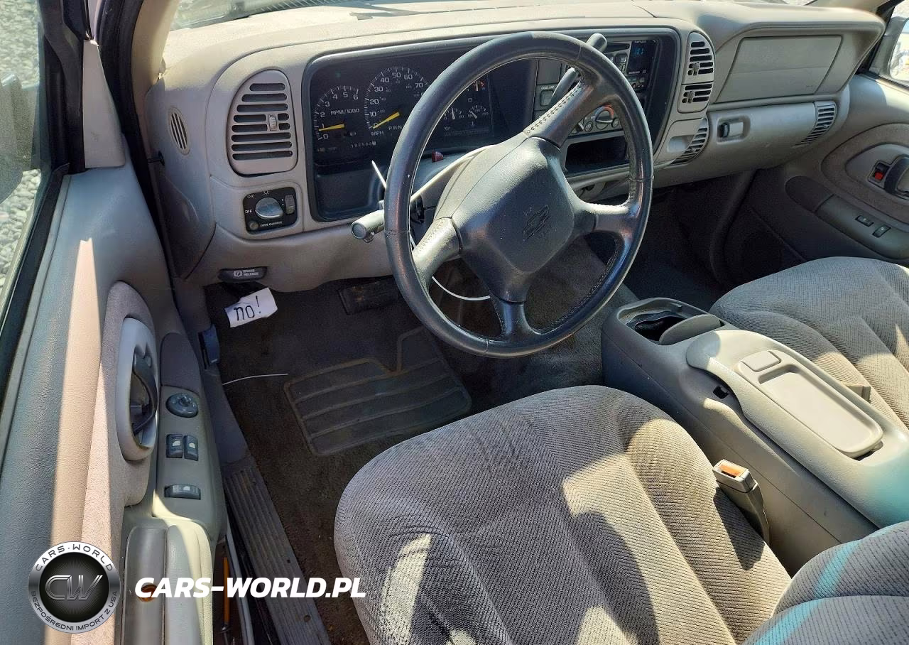 1999 Chevrolet Gmt-400 C1500 VIN:1GCEC19RXXR110631 - 8