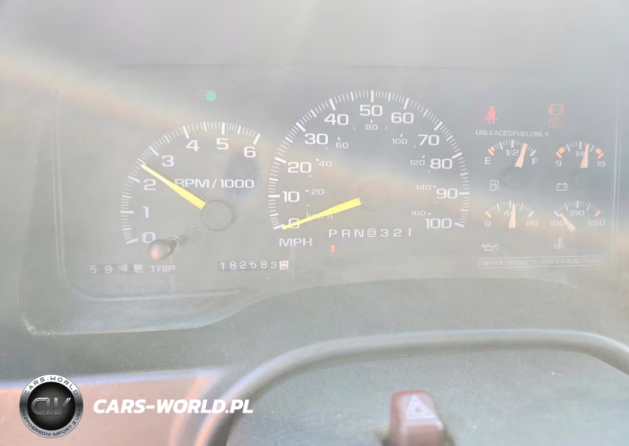 1999 Chevrolet Gmt-400 C1500 VIN:1GCEC19RXXR110631 - 9