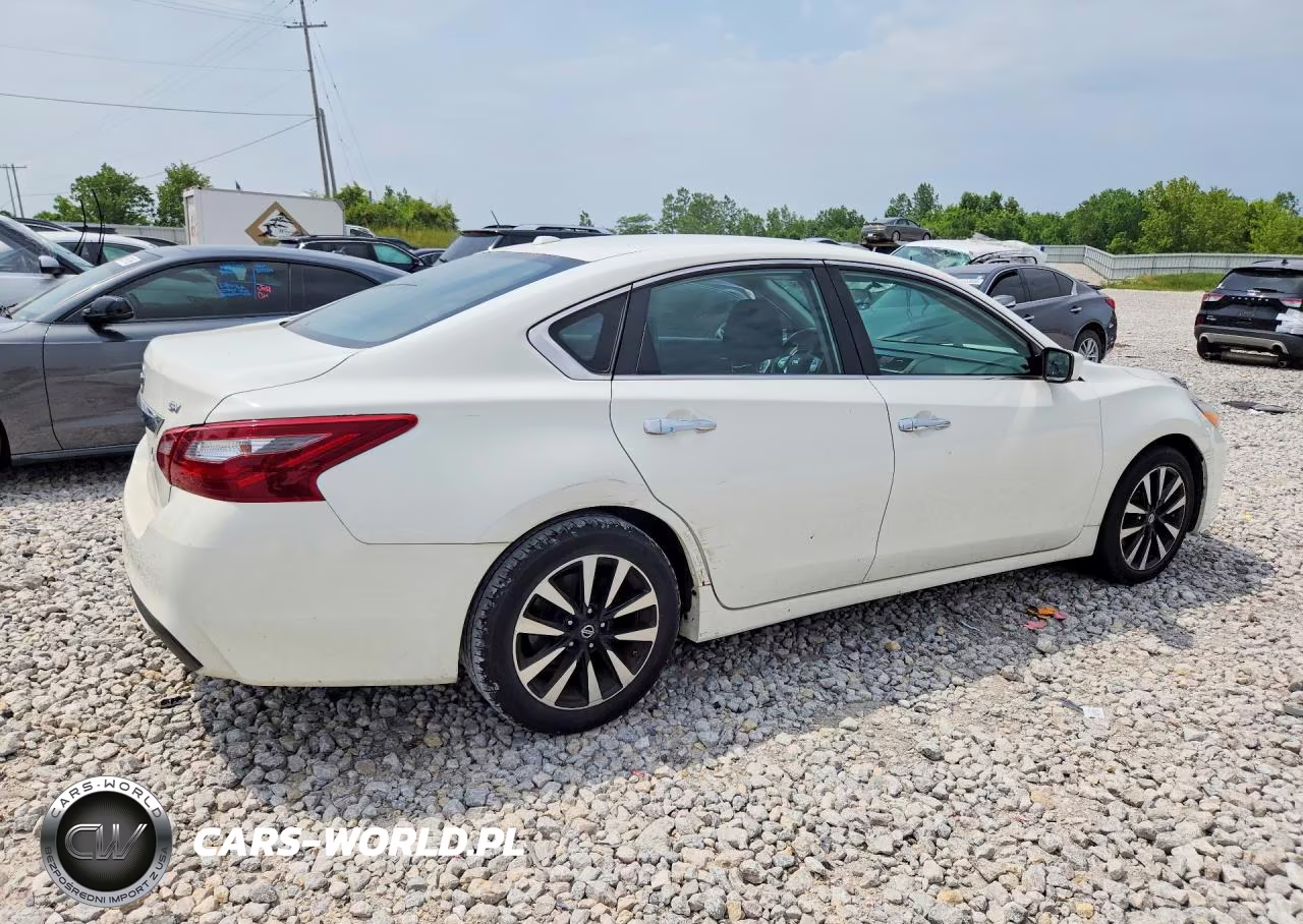 2018 Nissan Altima 2.5 Sv VIN:1N4AL3AP5JC243558 - 3