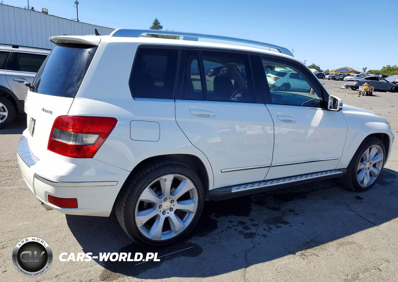 2010 Mercedes-Benz Glk 350 4Matic VIN:WDCGG8HB4AF369385 - 3