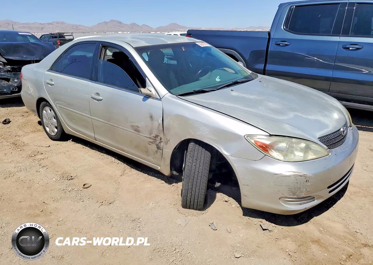 2002 Toyota Camry Le VIN:4T1BE32K82U543405 - 4