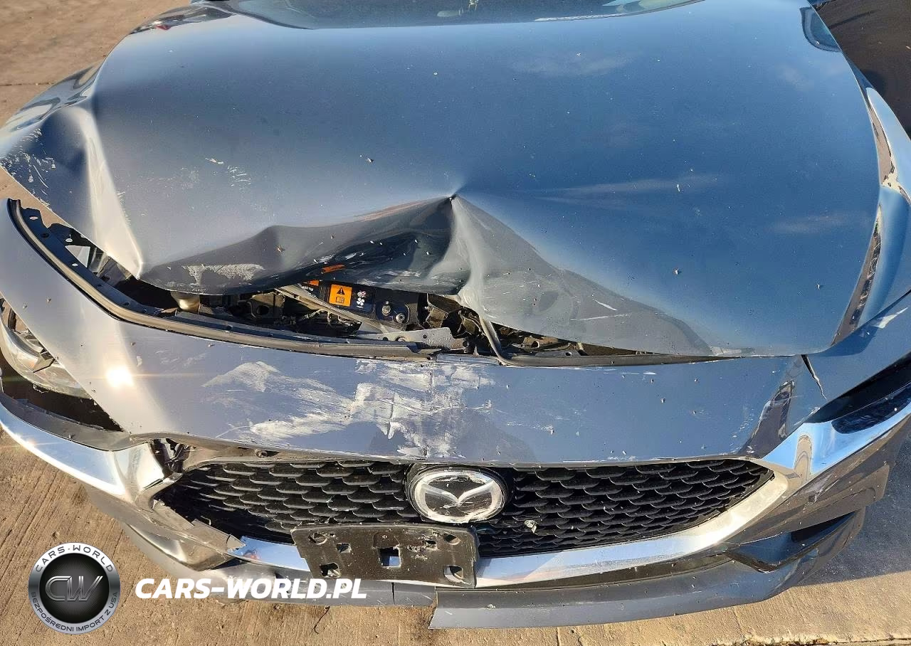 2022 Mazda 3 Preferred VIN:3MZBPACL2NM312158 - 11