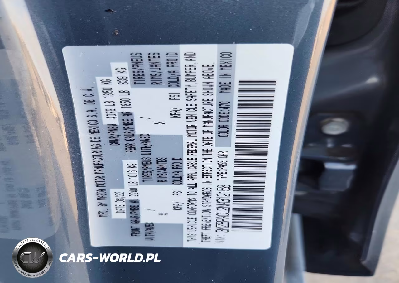 2022 Mazda 3 Preferred VIN:3MZBPACL2NM312158 - 12