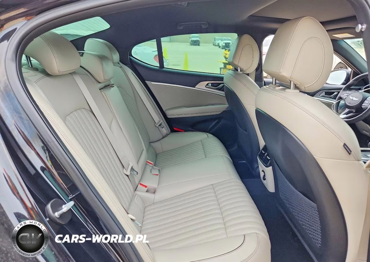 2022 Genesis G70 2.0T VIN:KMTG34TA5NU103725 - 10