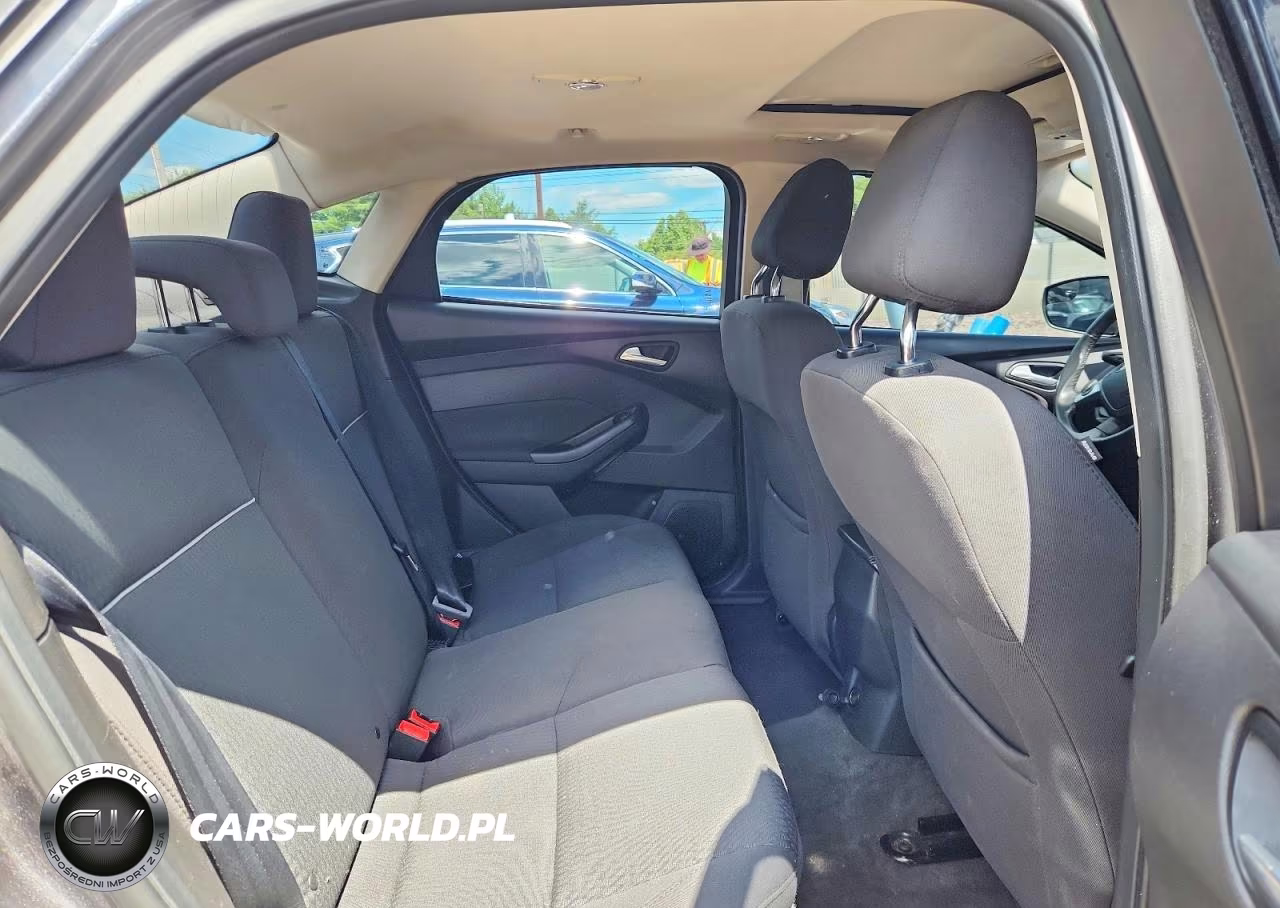 2012 Ford Focus Sel VIN:1FAHP3H24CL330884 - 10