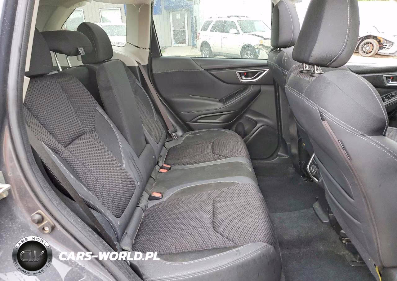 2021 Subaru Forester Premium VIN:JF2SKAJC3MH559195 - 11