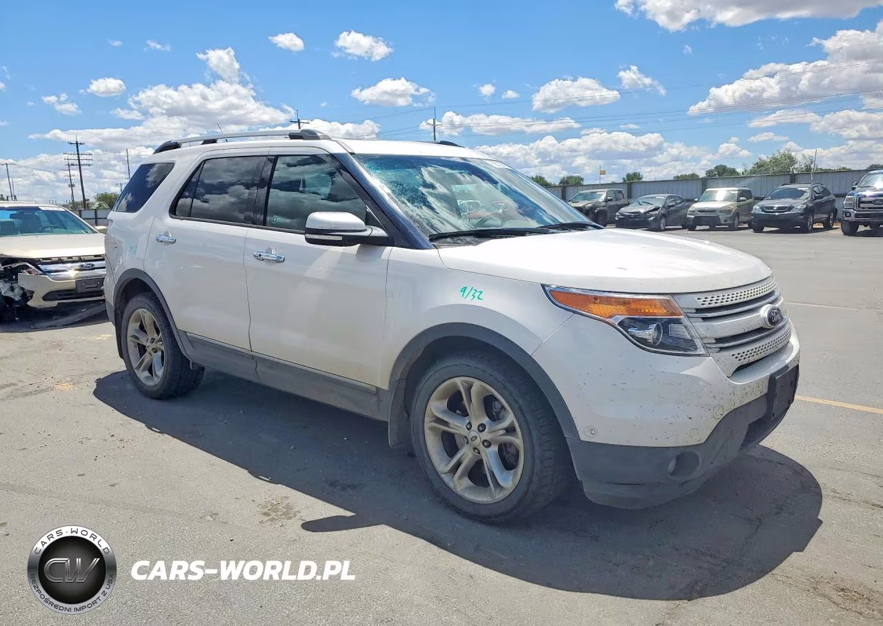 2014 Ford Explorer Limited VIN:1FM5K8F80EGC28876 - 4