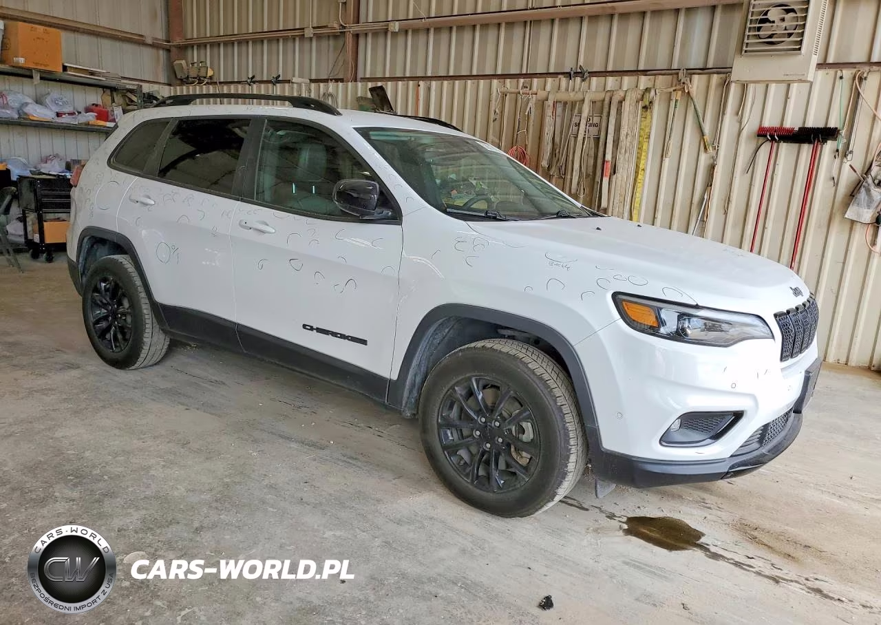2023 Jeep Cherokee Altitude Lux VIN:1C4PJMMB8PD111087 - 4