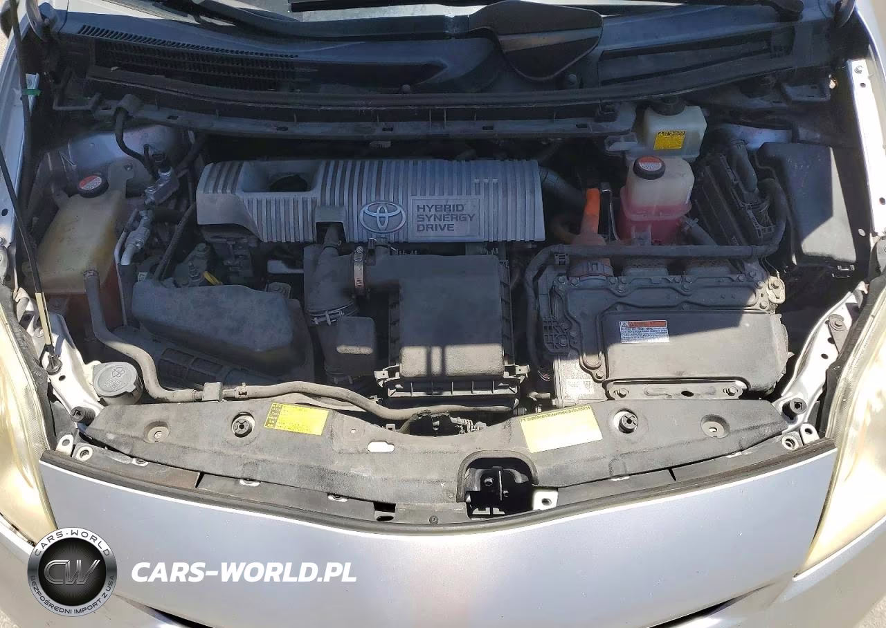 2014 Toyota Prius Two VIN:JTDKN3DU5E1816213 - 11