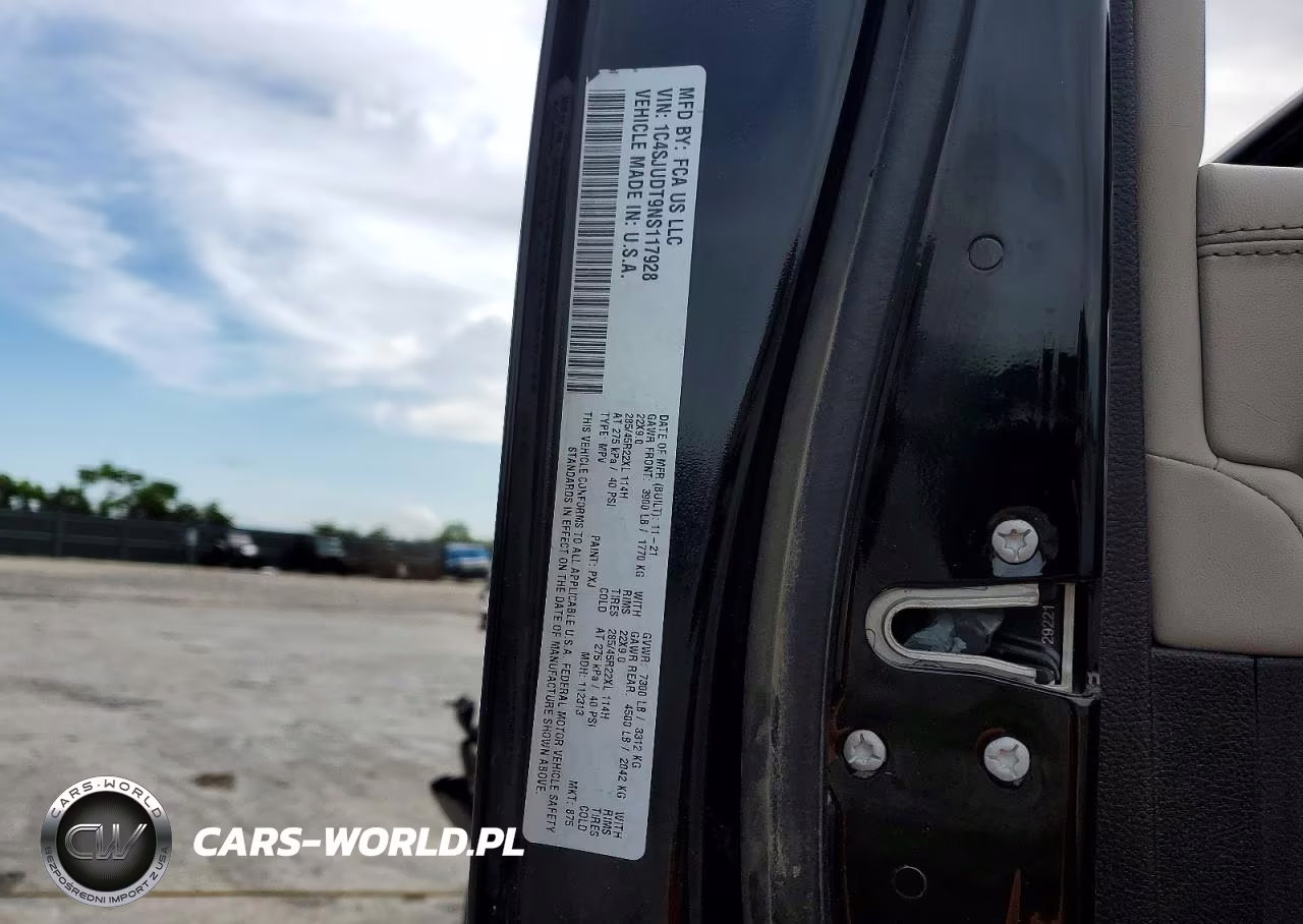 2022 Jeep Wagoneer Series Iii VIN:1C4SJUDT9NS117928 - 13