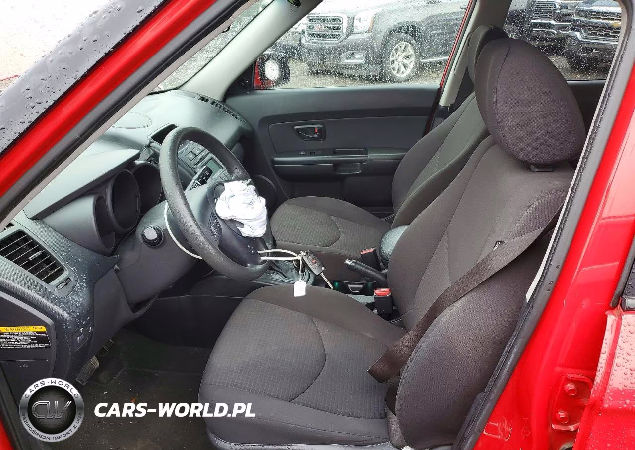 2013 Kia Soul Base VIN:KNDJT2A59D7634695 - 7