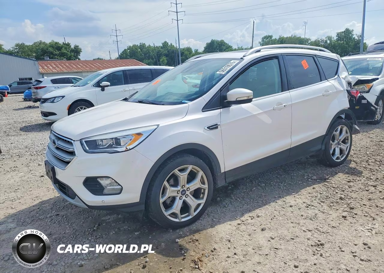 2018 Ford Escape Titanium – zdjęcie 1 z 12