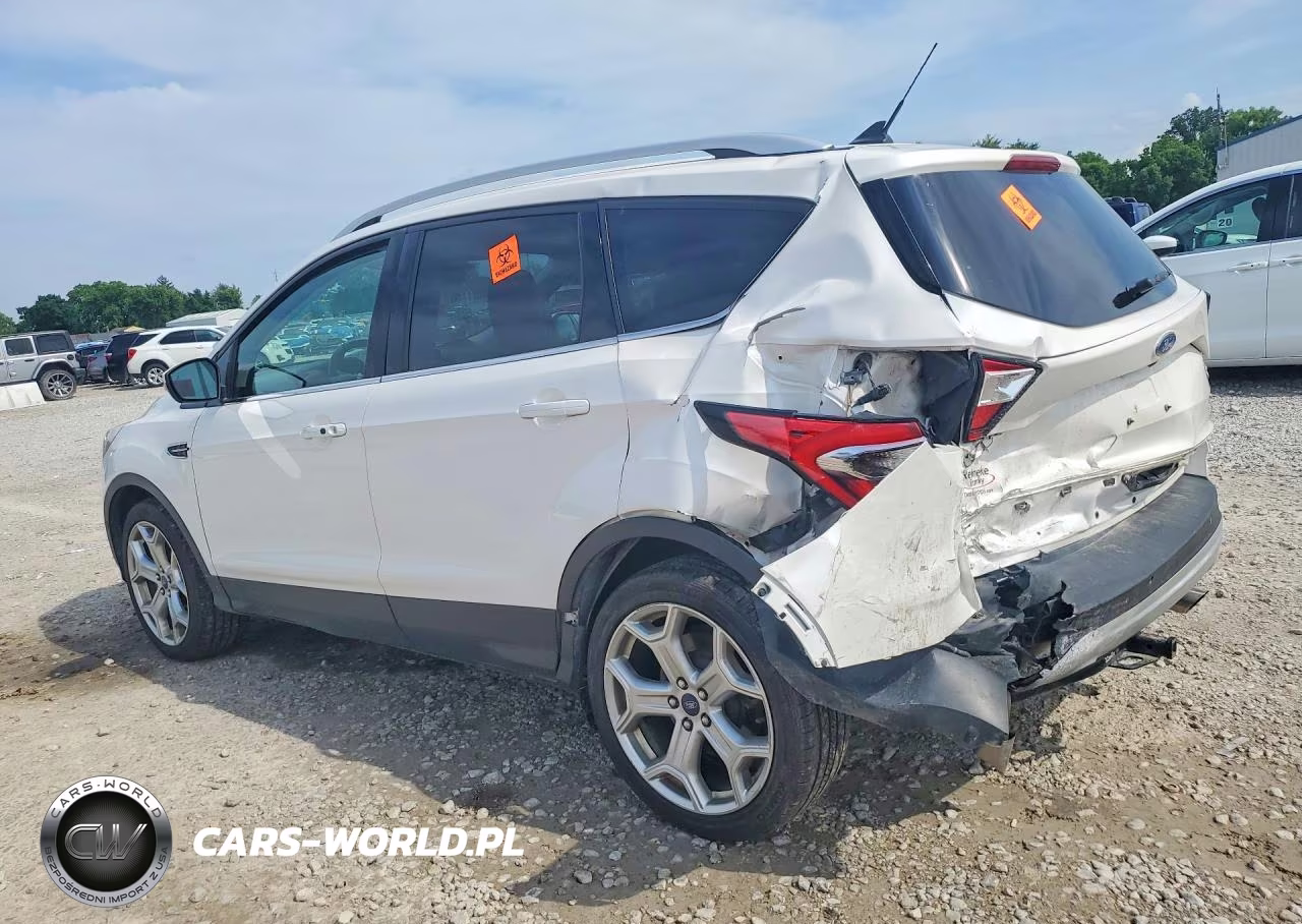 2018 Ford Escape Titanium VIN:1FMCU9J90JUD57669 - 2